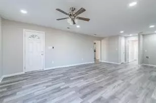 220 W Murray St, Denison, TX 75020 - Photo 3
