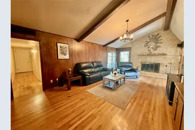 9908 Greenfield Drive, Dallas, TX 75238 - Photo 3