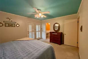 9908 Greenfield Dr, Dallas, TX 75238 - Photo 19