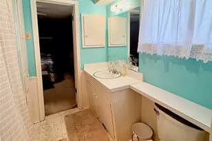 9908 Greenfield Dr, Dallas, TX 75238 - Photo 13