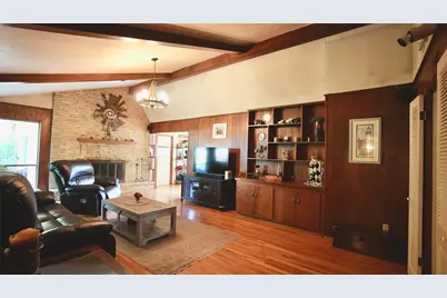 9908 Greenfield Drive, Dallas, TX 75238 - Photo 5