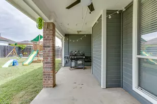 1020 Thistle Meade Cir, Burleson, TX 76028 - Photo 37