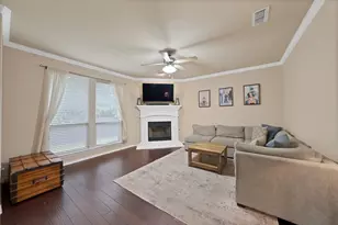 5003 Audie Ct, Arlington, TX 76001 - Photo 3