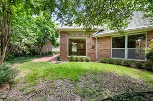 2419 Strait Ln, Arlington, TX 76013 - Photo 23