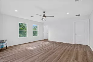 7007 Clarke Dr, Lake Worth, TX 76135 - Photo 17