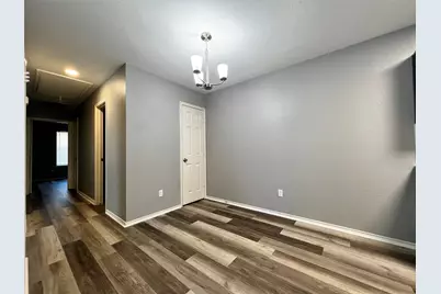 1010 S Retta Street, Fort Worth, TX 76111 - Photo 5