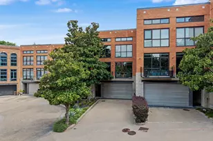 2967 Magnolia Hill Ct, Dallas, TX 75201 - Photo 1