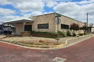 299 S Columbia St, Stephenville, TX 76401 - Photo 1