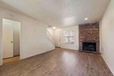 2826 Wimbledon Court #B, Garland, TX 75041 - Photo 5