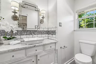 9809 Lanshire Drive, Dallas, TX 75238 - Photo 15