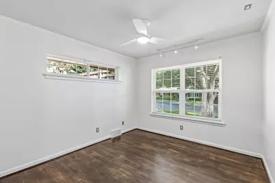 9809 Lanshire Drive, Dallas, TX 75238 - Photo 17