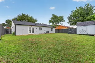 1109 Coffeyville Trail, Grand Prairie, TX 75052 - Photo 25
