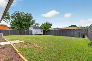 1109 Coffeyville Trail, Grand Prairie, TX 75052 - Photo 23