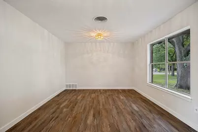 1459 Summertime Lane, Dallas, TX 75241 - Photo 3