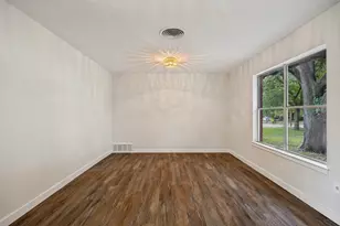 1459 Summertime Ln, Dallas, TX 75241 - Photo 3