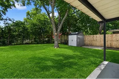 1301 Manor Drive, Cleburne, TX 76033 - Photo 27