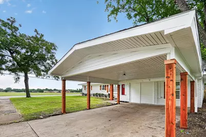1301 Manor Drive, Cleburne, TX 76033 - Photo 29