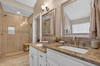 1210 Dark Forest Drive, Lewisville, TX 75067 - Photo 25
