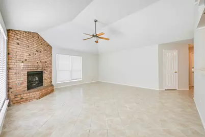 2822 White Oak Drive, Grand Prairie, TX 75052 - Photo 5