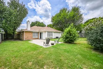 2822 White Oak Drive, Grand Prairie, TX 75052 - Photo 25