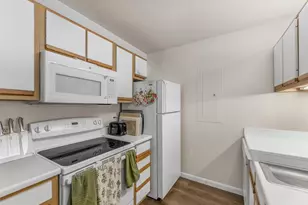 527 Southwest Pkwy, College Station, TX 77840 - Photo 7