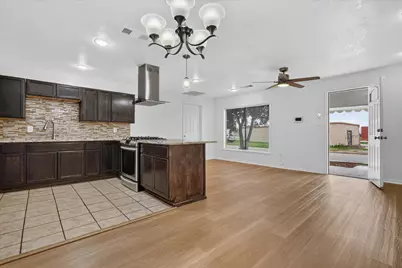 5301 Scoggins Street, Sansom Park, TX 76114 - Photo 7