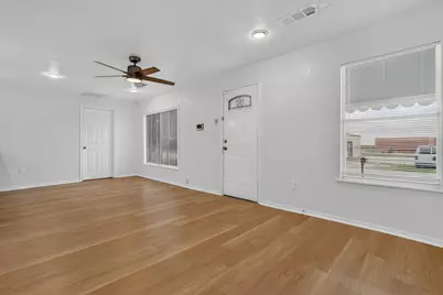 5301 Scoggins Street, Sansom Park, TX 76114 - Photo 9