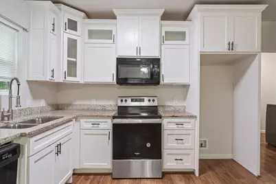 3109 N 20th Street, Waco, TX 76708 - Photo 9