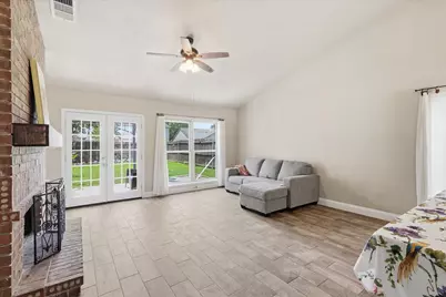 4132 Driscoll Drive, The Colony, TX 75056 - Photo 5