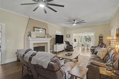 7921 White Settlement Road, White Settlement, TX 76108 - Photo 9