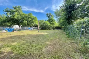 2022 Parrish St, Waco, TX 76705 - Photo 17