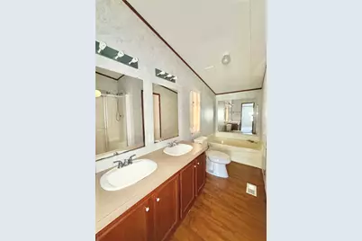 2022 Parrish Street, Waco, TX 76705 - Photo 9