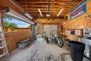 2631 Alco Ave, Dallas, TX 75211 - Photo 27