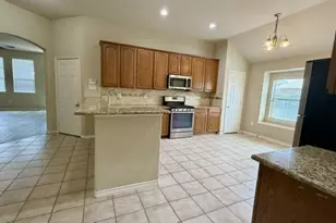 1700 Summerfield Dr, Allen, TX 75002 - Photo 9