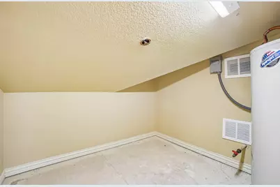 6118 Shoal Creek Trail, Garland, TX 75044 - Photo 15