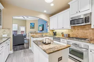 6118 Shoal Creek Trail, Garland, TX 75044 - Photo 9