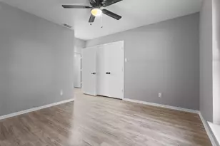 149 Lassetter Dr, Red Oak, TX 75154 - Photo 21