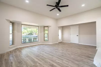 149 Lassetter Drive, Red Oak, TX 75154 - Photo 3