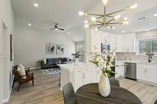 1653 Crosshaven Dr, Lewisville, TX 75077 - Photo 13