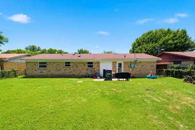 213 Virginia Drive, Lacy Lakeview, TX 76705 - Photo 21