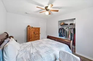 213 Virginia Dr, Lacy Lakeview, TX 76705 - Photo 13