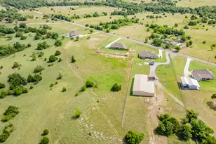 2230 Co Rd 2360, Decatur, TX 76234 - Photo 3