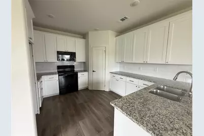 100 Kentucky Drive, Willow Park, TX 76087 - Photo 5
