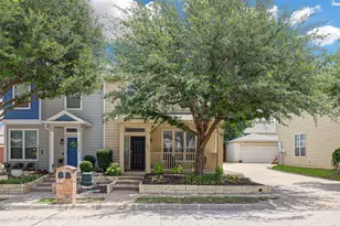 10716 Traymore Dr, Fort Worth, TX 76244 - Photo 3