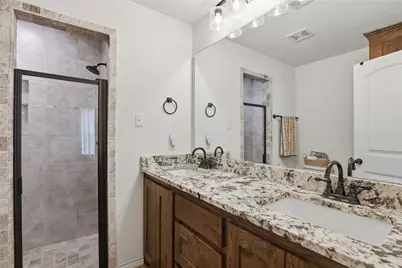 1057 Hereford Drive, Springtown, TX 76082 - Photo 9