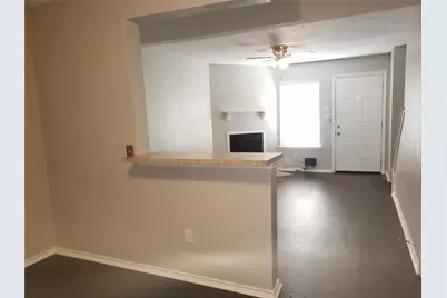 644 S Rogers Road, Irving, TX 75060 - Photo 9