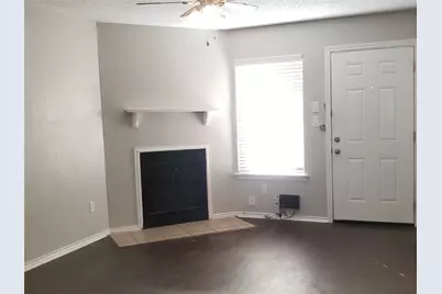 644 S Rogers Road, Irving, TX 75060 - Photo 5