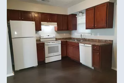 644 S Rogers Road, Irving, TX 75060 - Photo 9
