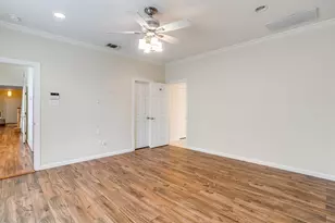 2314 W Rosedale St S, Fort Worth, TX 76110 - Photo 23