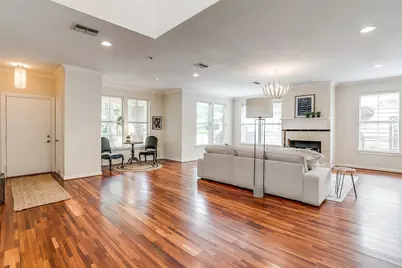 2314 W Rosedale Street S, Fort Worth, TX 76110 - Photo 7